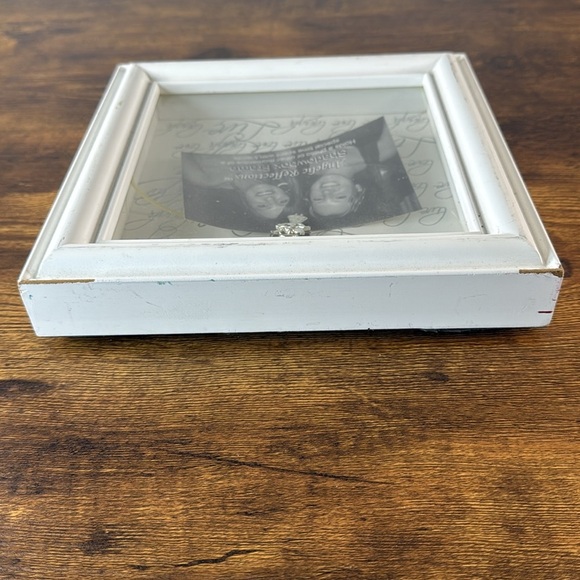 NWT White Shadowbox Distressed Design Wooden Frame - Picture 3 of 8